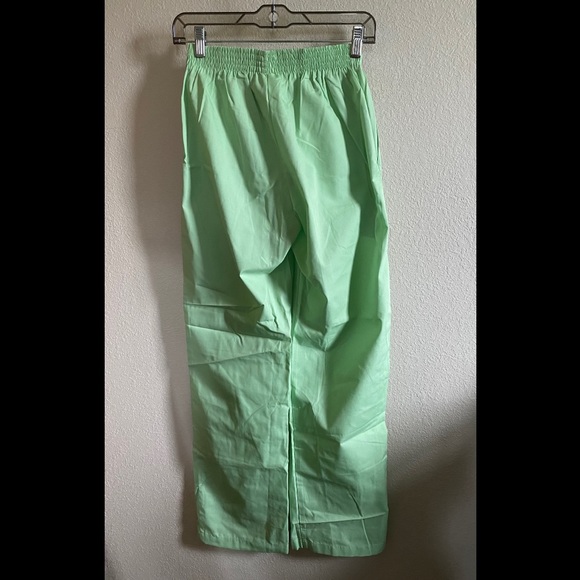 Uniform Advantage Scrubs Set (NWT) - Picture 5 of 7